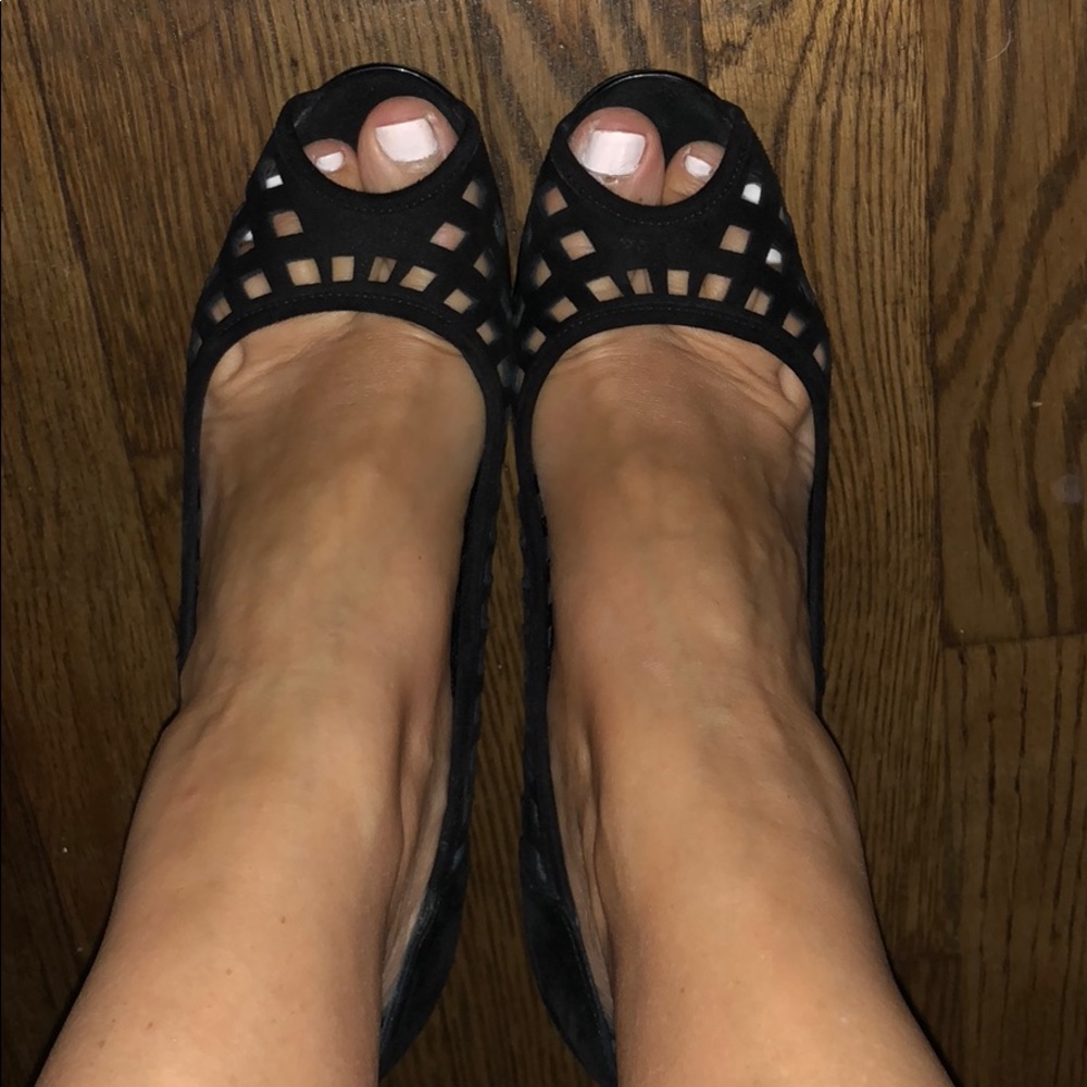 Via spiga pumps